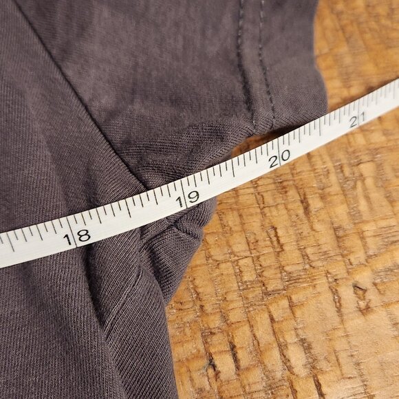 Seattle Women's T-Shirt Grey City Skyline - Picture 6 of 9